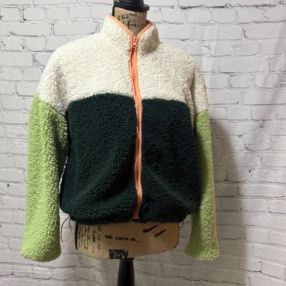 Wild Fable oversized cropped Colorblock Sherpa Jacket with Zipper & pockets - Picture 1 of 9